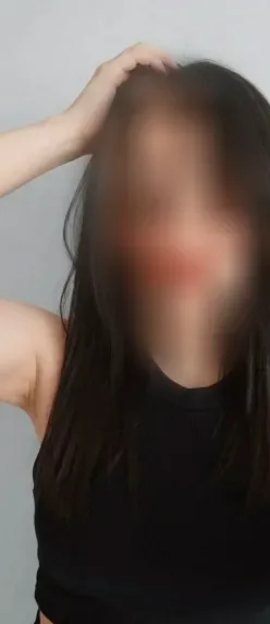 Lara, 26 años