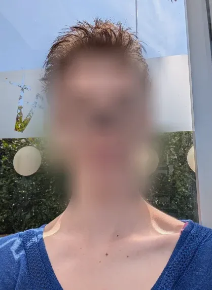 Sandra, 22 años